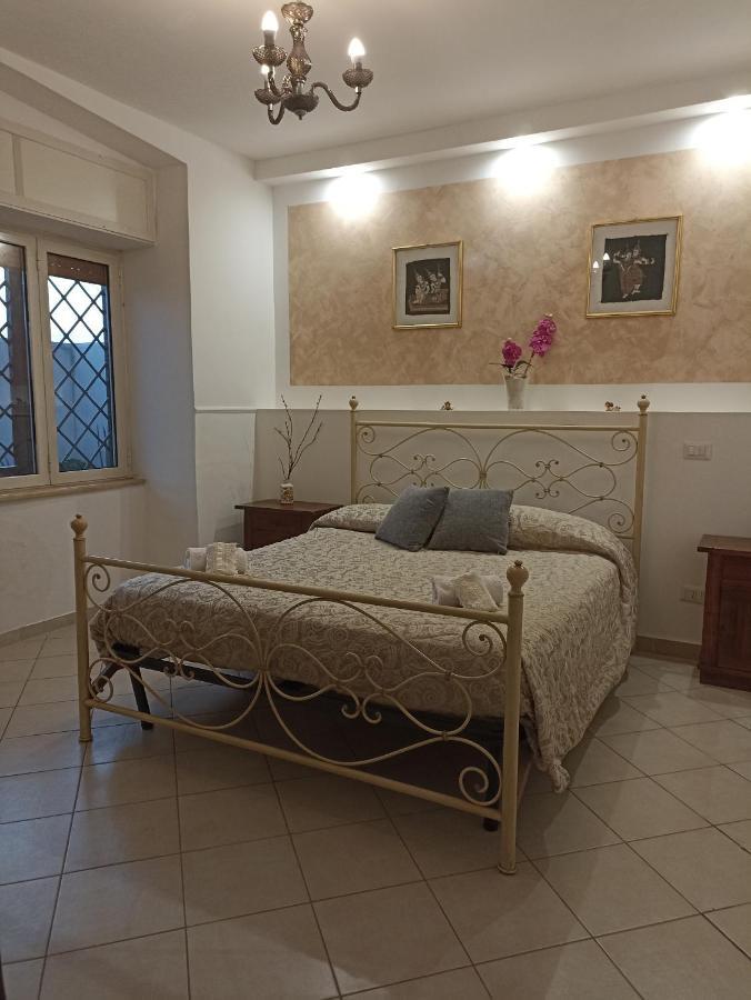 Pozzuoli-Licola Mare Apartment ภายนอก รูปภาพ