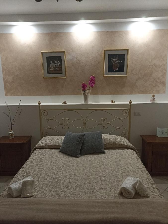 Pozzuoli-Licola Mare Apartment ภายนอก รูปภาพ