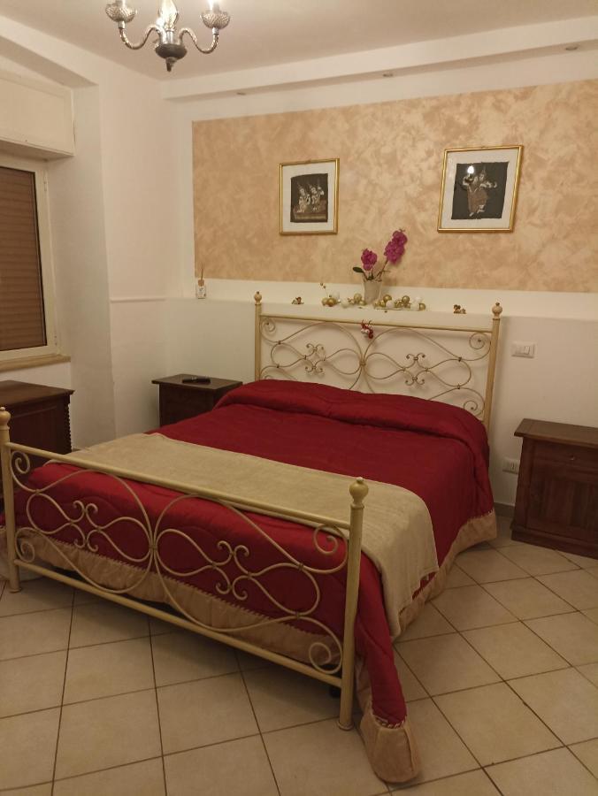 Pozzuoli-Licola Mare Apartment ภายนอก รูปภาพ
